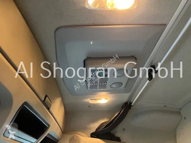 جرار Mercedes 1845 StreamSpace...