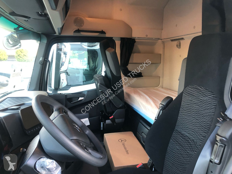 Cabeza tractora Mercedes  1848 LS F