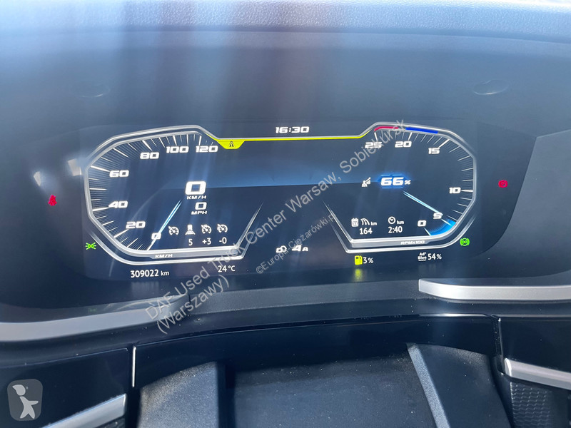 Nyergesvontató DAF 480 FT 4X2