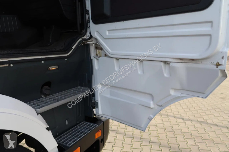 جرار Scania R-420 V8 -420
