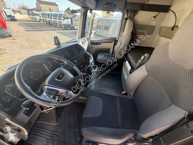 MAN  tractor unit