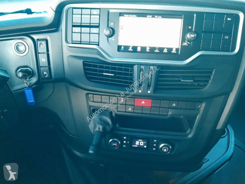 جرار Iveco