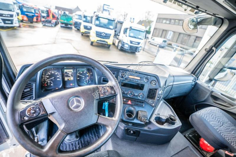 جرار Mercedes 2643 LS