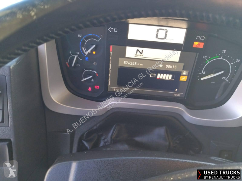 جرار Renault