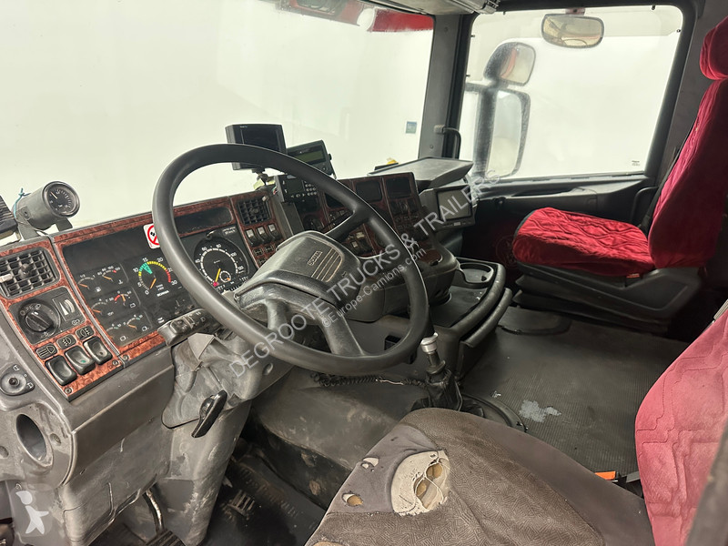 جرار Scania 420 - 4x4
