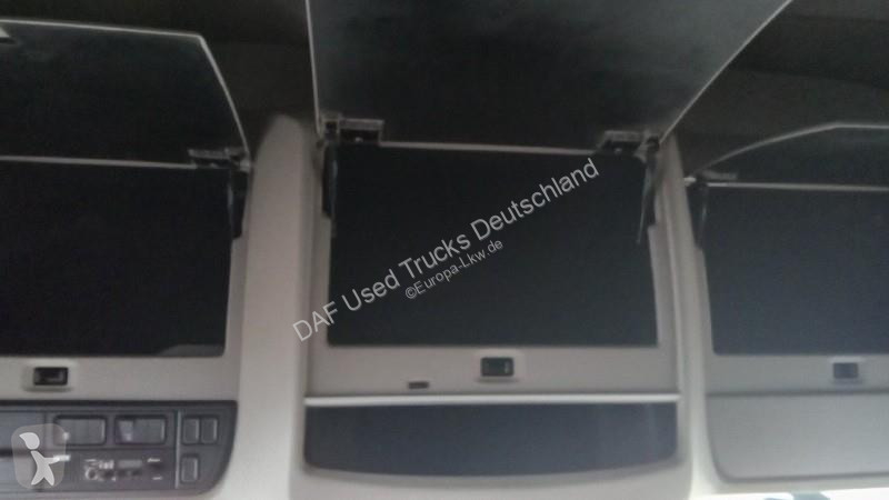 جرار DAF XF  FT LOW DECK 4X2
