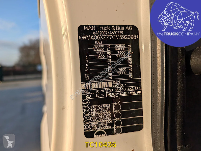 جرار MAN 18.440