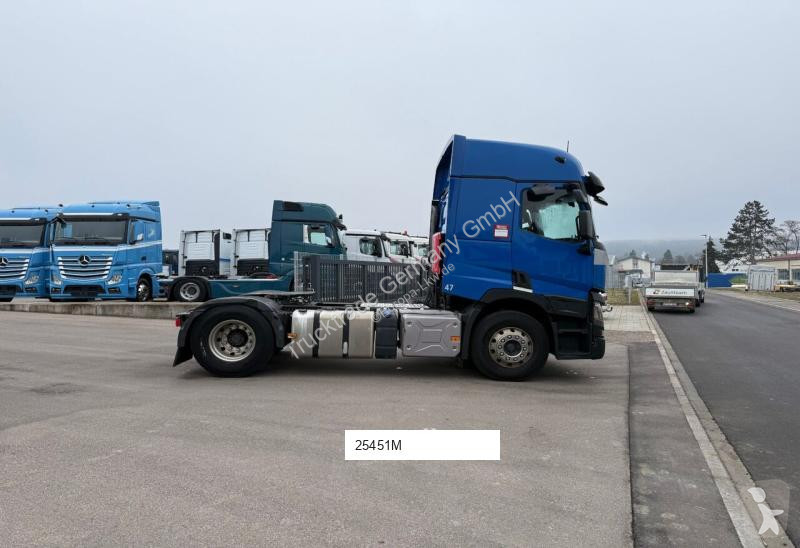 جرار Renault 586 T430 4x2 / Swiss-Vehicle