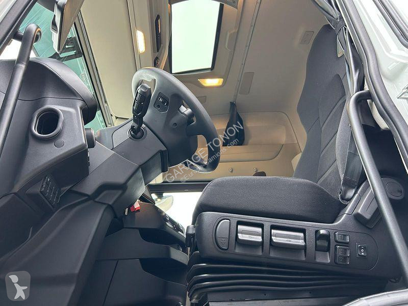 جرار Iveco 500