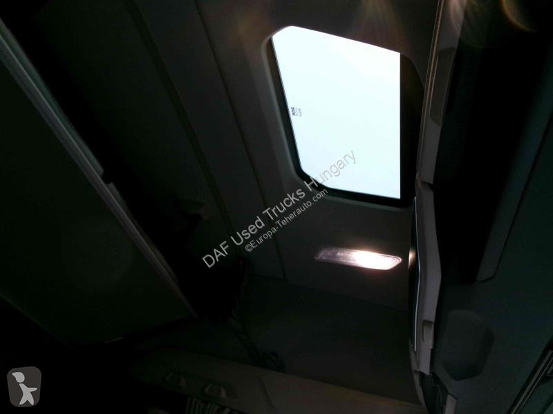 Tahač DAF 480 FT LOW DECK 4X2