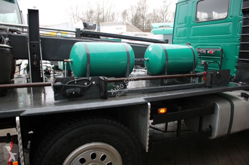 جرار Scania T93M 4X2 Z /  uftanschlüsse
