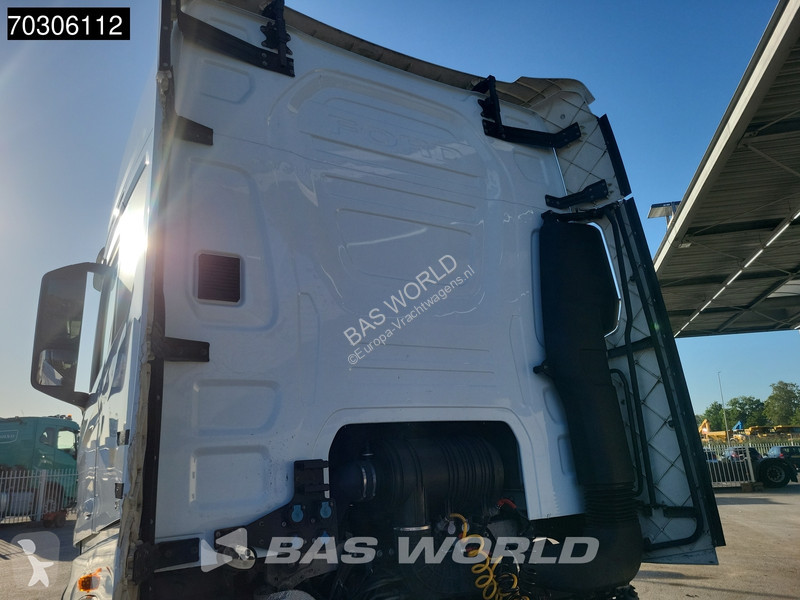 جرار Ford F-Max 500 4X2 2xTanks Navi