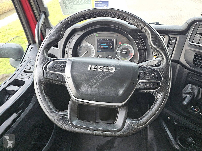 جرار Iveco AS440S48