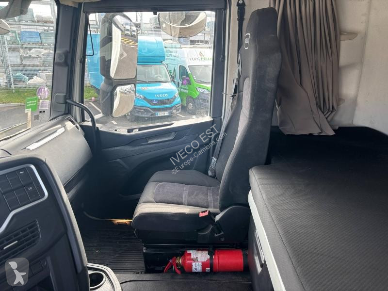 Tracteur Iveco AS440S46T/P CNG