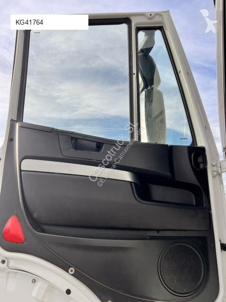 Nyergesvontató Iveco STRALIS 500