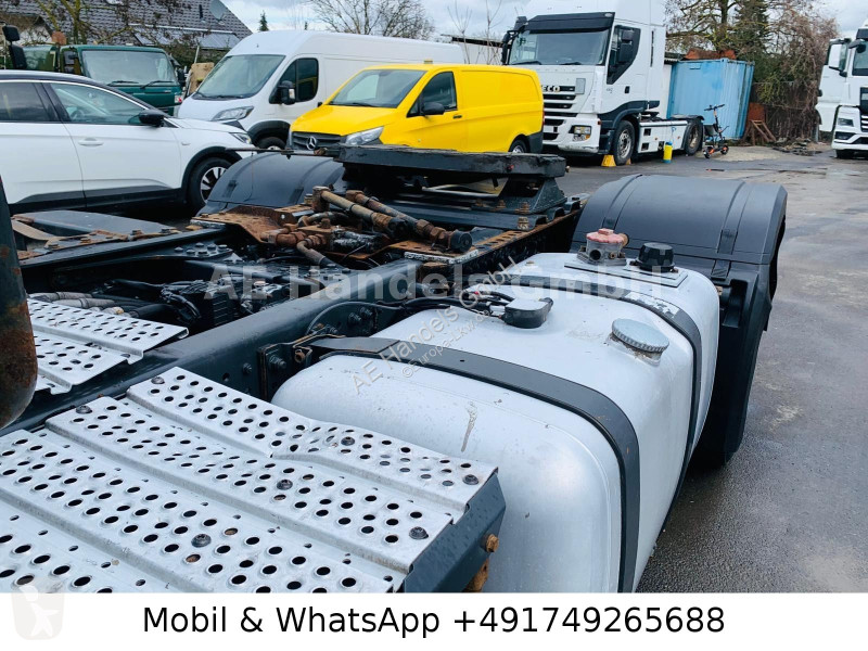 جرار Mercedes 4 1845 L BL HAD...