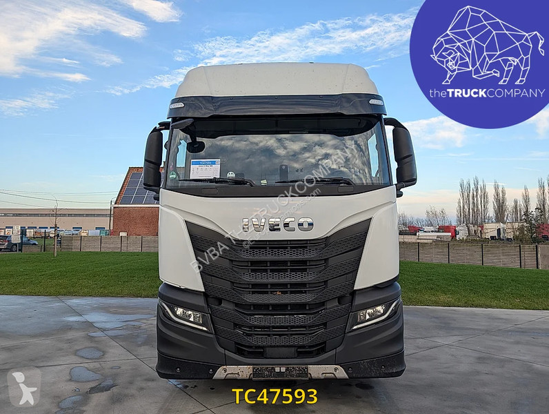 جرار Iveco S-Way 480