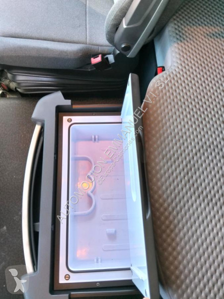جرار Renault 520 EVO