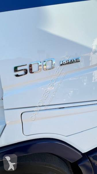 جرار Volvo