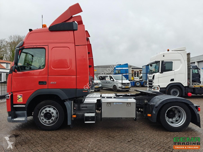 جرار Volvo 4x2 Globetrotter Euro6B - Stainless...