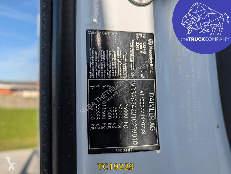 جرار Mercedes 2646