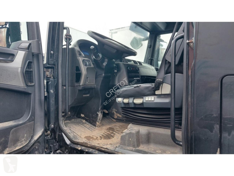 شاحنة MAN TGX 6x4 33.560 FORESTIER