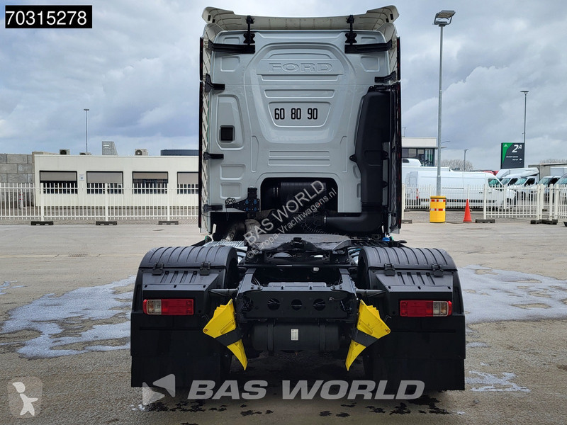 جرار Ford F-Max 500 4X2 Retarder 2xTanks...