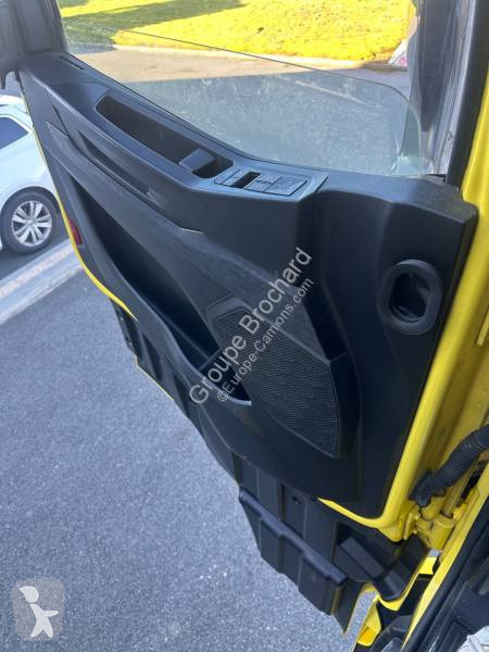 Iveco  tractor unit