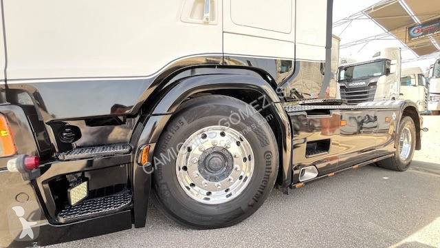 جرار Scania