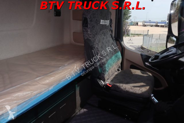جرار Mercedes ACTROS