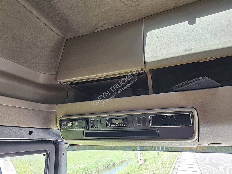 جرار Scania 520