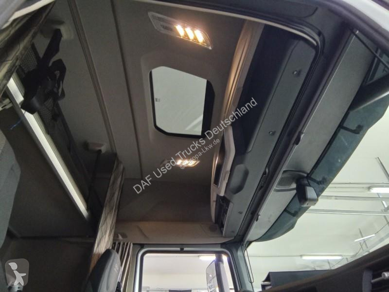جرار DAF XG  FT 4X2