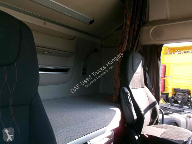جرار DAF XF  FT LOW DECK 4X2