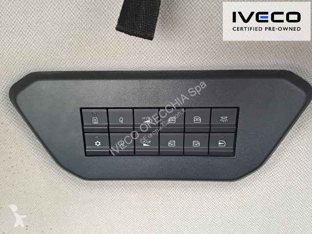 جرار Iveco S-WAY AS440S53T/P