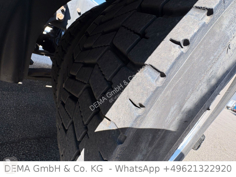 جرار Scania...