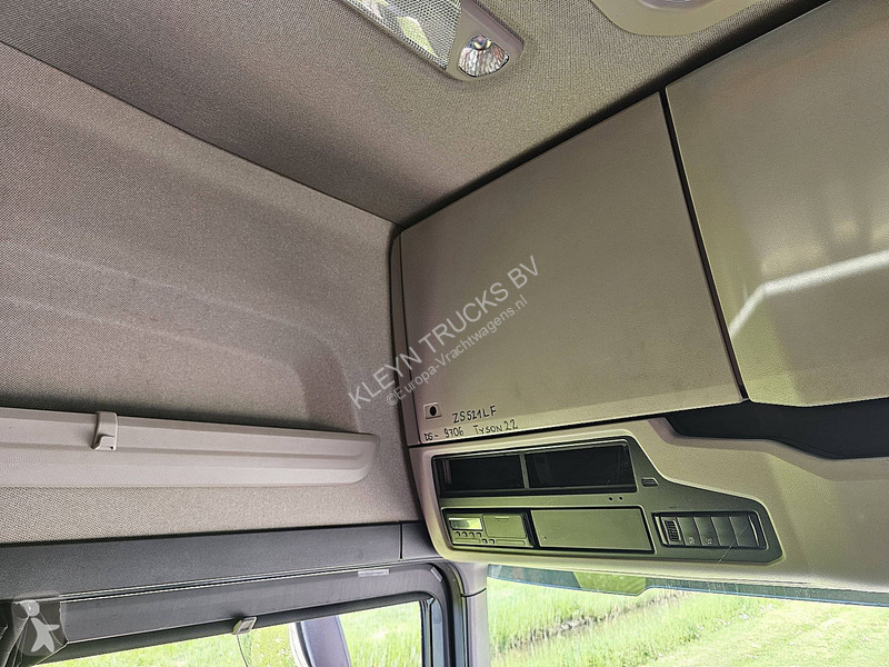 جرار Scania CRANE HMF 1720-K4