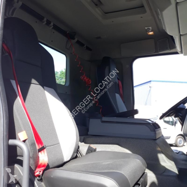 Cabeza tractora Renault  Gamme D