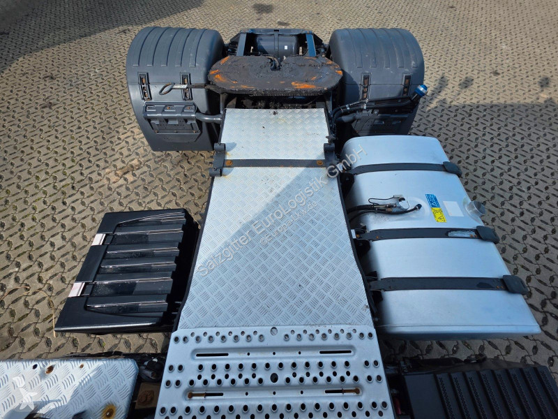 جرار Scania R410 4X2MNA...