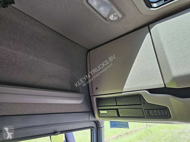 جرار Scania R460 RET. NIHT A/C SUPER