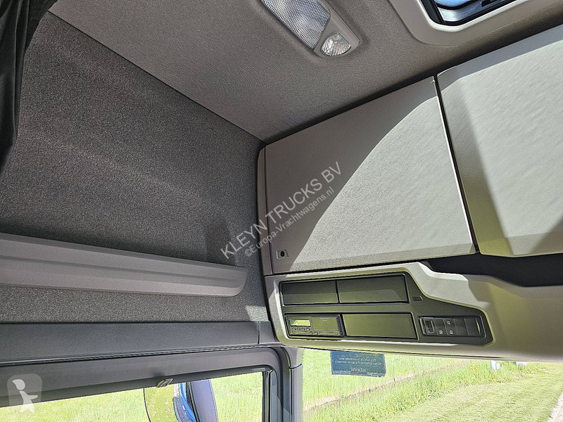 جرار Scania R460 RET. NIHT A/C SUPER