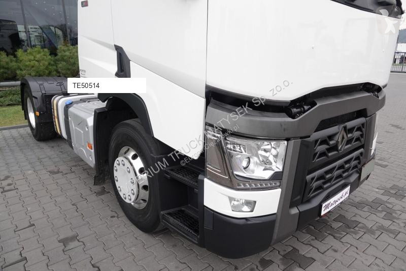 Влекач Renault T 480