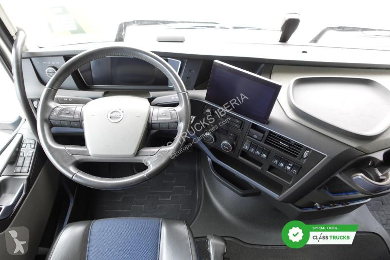 Tracteur Volvo 500 Globetrotter XL
