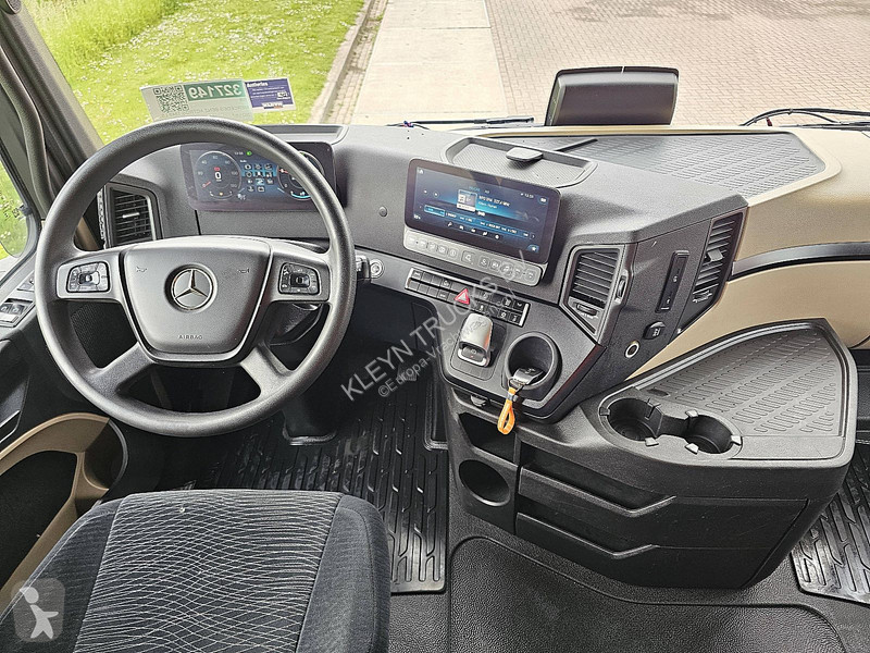 جرار Mercedes ACTROS 1848