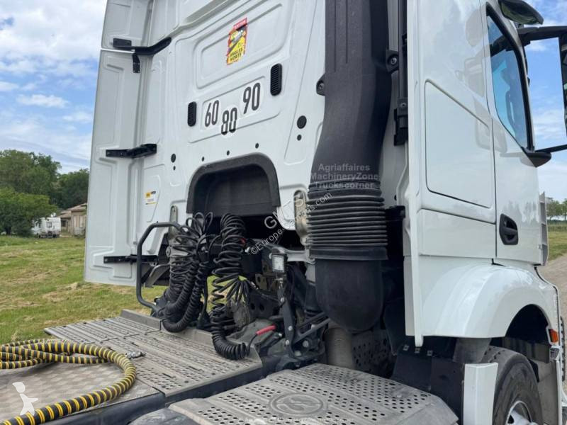 Tracteur Mercedes