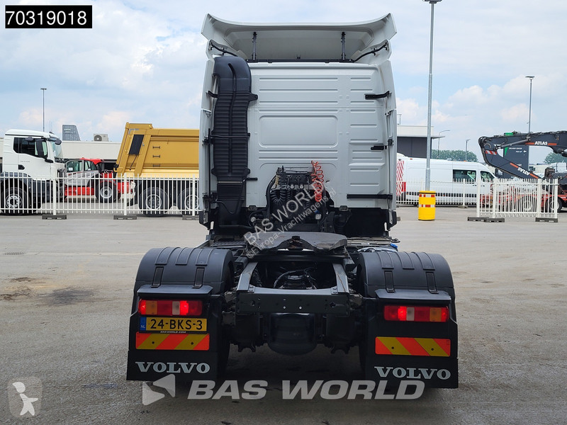 جرار Volvo FM 370 FM 4X2 -Truck APK 04-2027