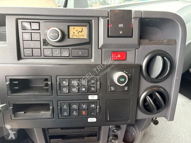 جرار Renault T460 PROTECT SLEEPERCAB (EURO 6 /...