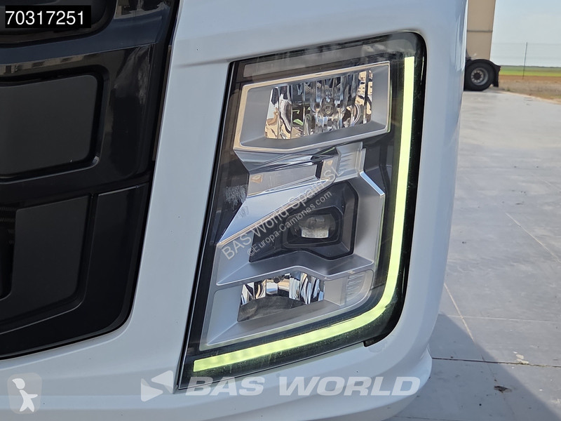 جرار Ford F-Max 500 4X2 Hydraulic Standklima...
