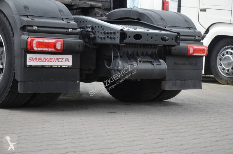 Влекач Mercedes