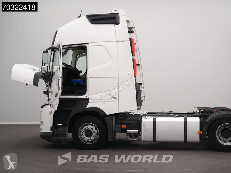 جرار Volvo Aero 460  Aero 4X2 XL TC 2x Tanks...