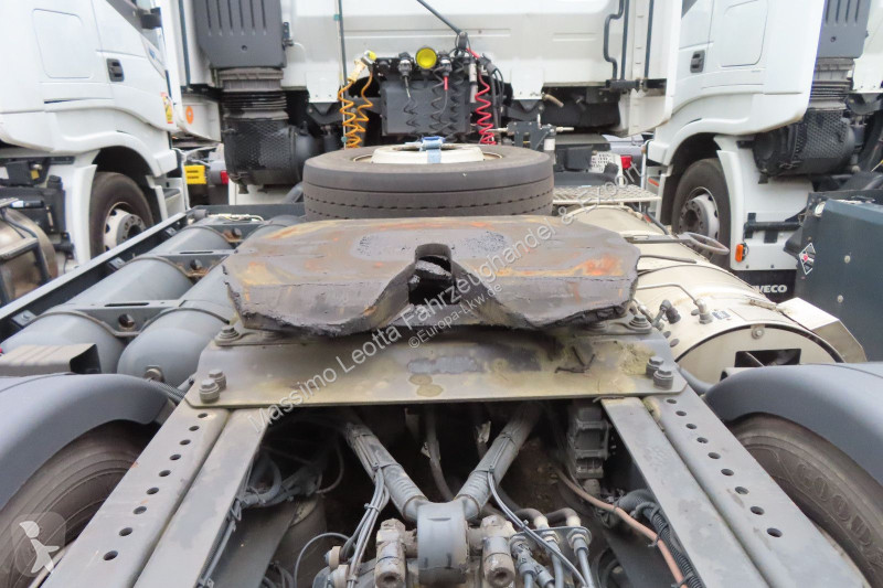 Tracteur Iveco AS440S46 CNG / LPG Fz.128